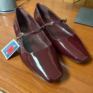 Franco Sarto Women's Deep Burgundy Flats